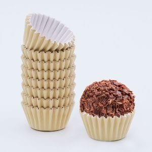 Tacinhas de brigadeiro chá